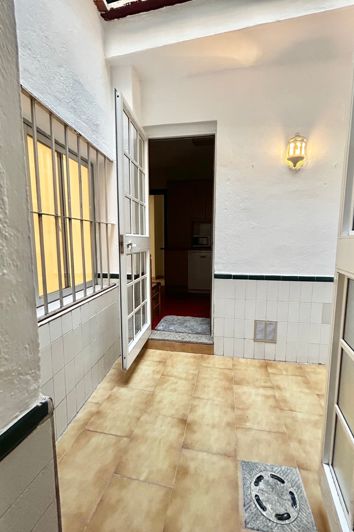 Image No.27-4 Bed Apartment for sale