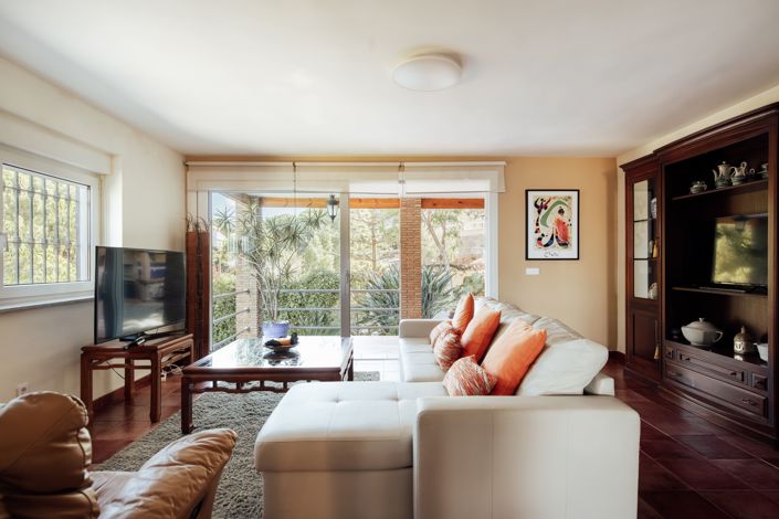 Image No.15-5 Bed Villa for sale