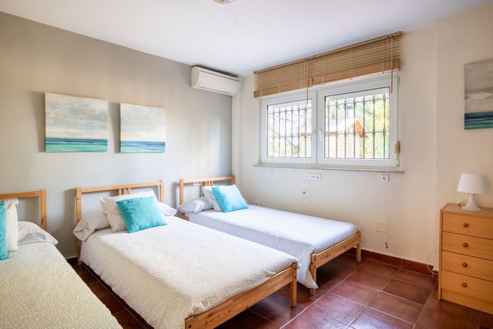 Image No.19-5 Bed Villa for sale