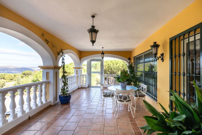 Image No.4-5 Bed Villa for sale