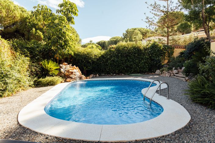 Image No.5-5 Bed Villa for sale