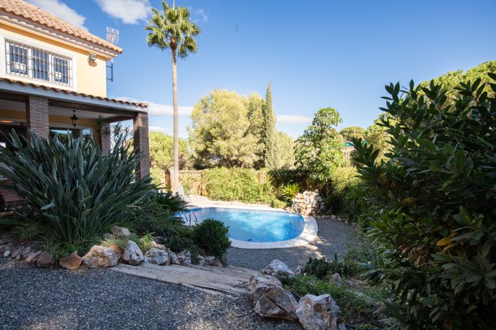 Image No.6-5 Bed Villa for sale