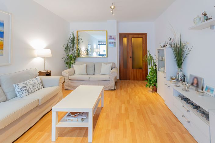 Image No.11-3 Bed Apartment for sale