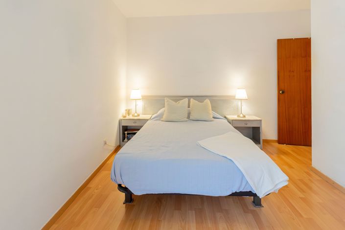 Image No.22-3 Bed Apartment for sale