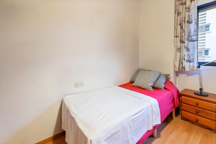 Image No.25-3 Bed Apartment for sale