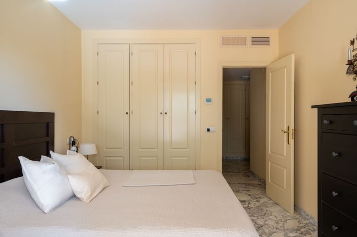 Image No.7-2 Bed Apartment for sale