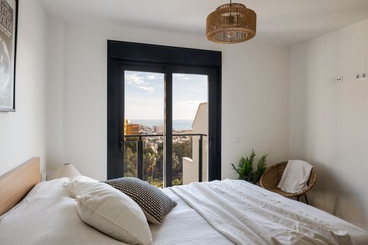 Image No.10-3 Bed Townhouse for sale