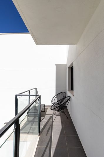 Image No.14-3 Bed Townhouse for sale