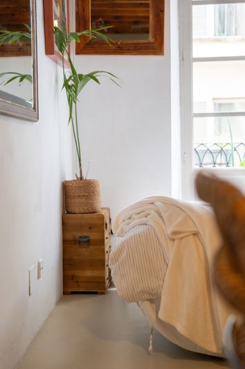 Image No.8-1 Bed Studio for sale