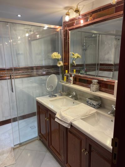 Image No.18-3 Bed Apartment for sale