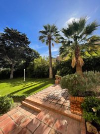 spcrm4143-u4h72i10irsrwqew