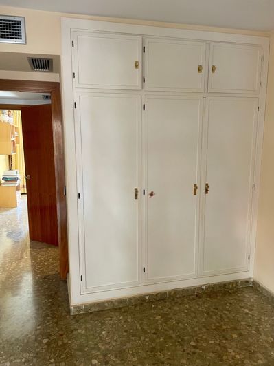 Image No.27-4 Bed Apartment for sale