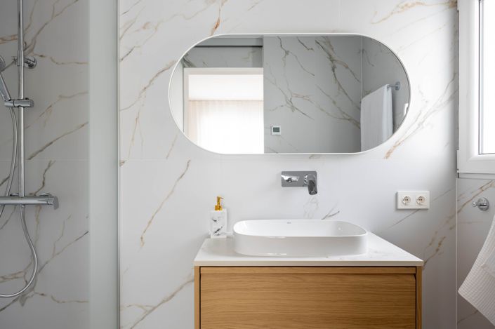 Image No.17-3 Bed House for sale