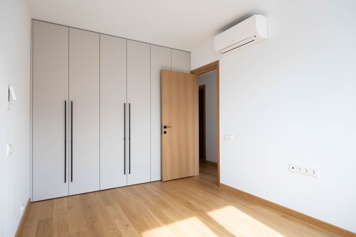 Image No.20-3 Bed House for sale