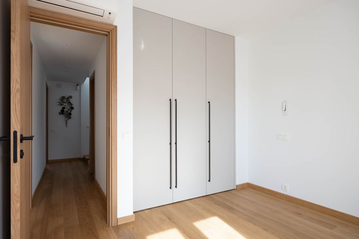 Image No.21-3 Bed House for sale