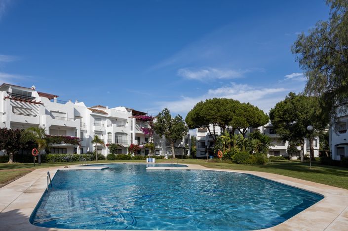 Image No.27-3 Bed House for sale