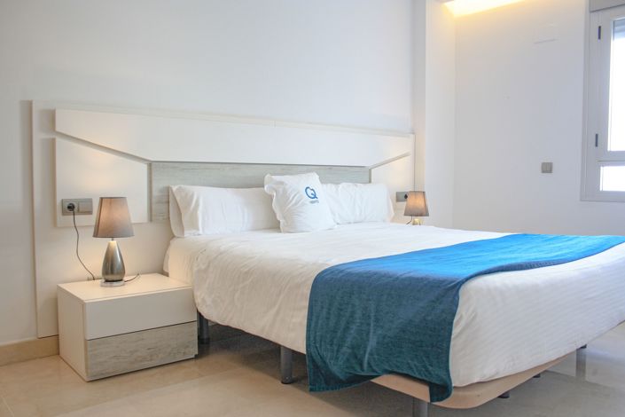 Image No.24-3 Bed Apartment for sale