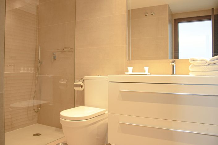 Image No.30-3 Bed Apartment for sale