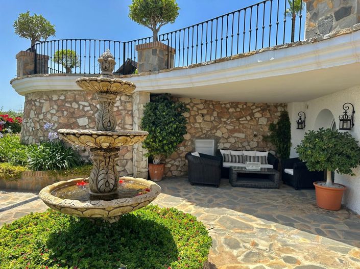 Image No.18-4 Bed Villa for sale