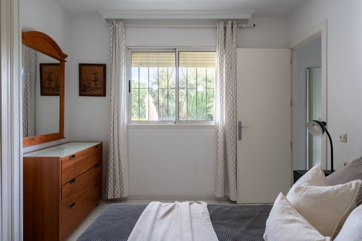 Image No.16-1 Bed Apartment for sale