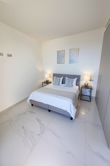 Image No.10-3 Bed Apartment for sale