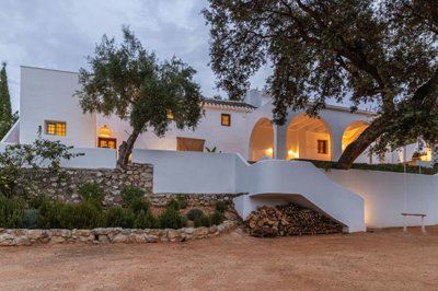 4 Bed Finca for sale