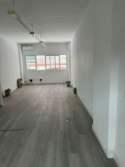 Image No.3-2 Bed Commercial for sale