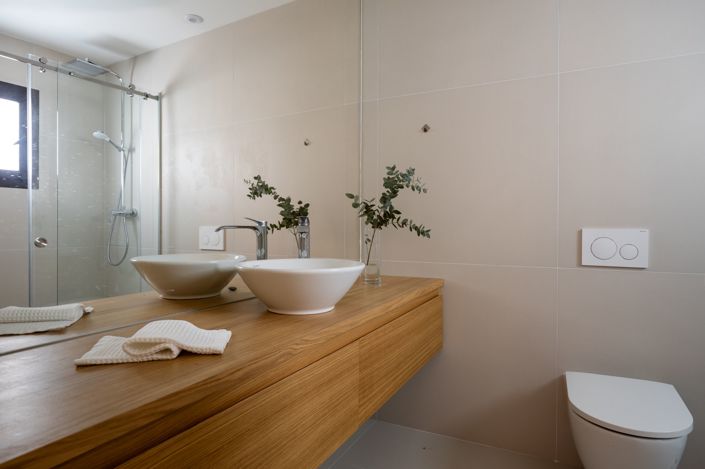 Image No.21-2 Bed Apartment for sale