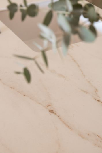 Image No.22-2 Bed Apartment for sale