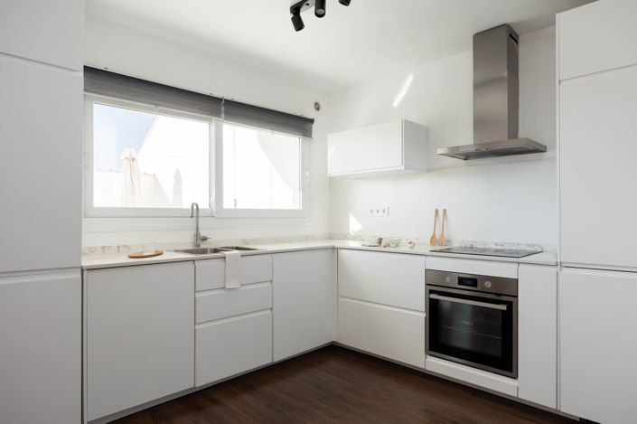 Image No.8-3 Bed Townhouse for sale