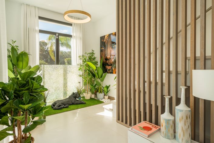 Image No.17-5 Bed Villa for sale