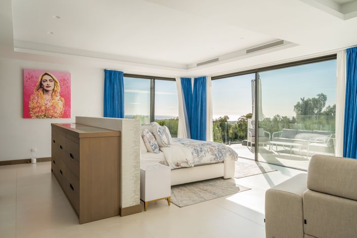 Image No.18-5 Bed Villa for sale