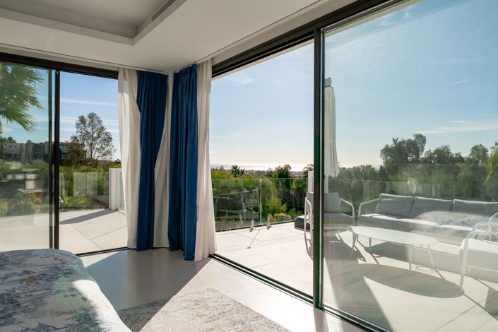 Image No.19-5 Bed Villa for sale