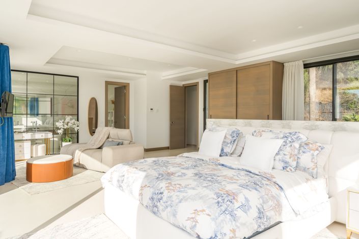 Image No.21-5 Bed Villa for sale