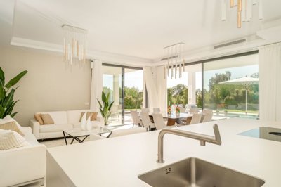 spcrm3855-y0lnnf3lmkiupe3d