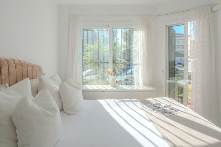 Image No.18-2 Bed Apartment for sale