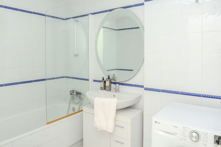 Image No.22-2 Bed Apartment for sale