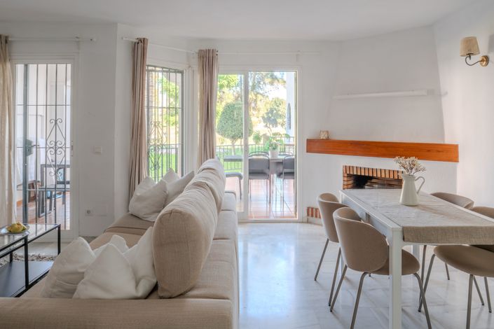 Image No.3-2 Bed Apartment for sale