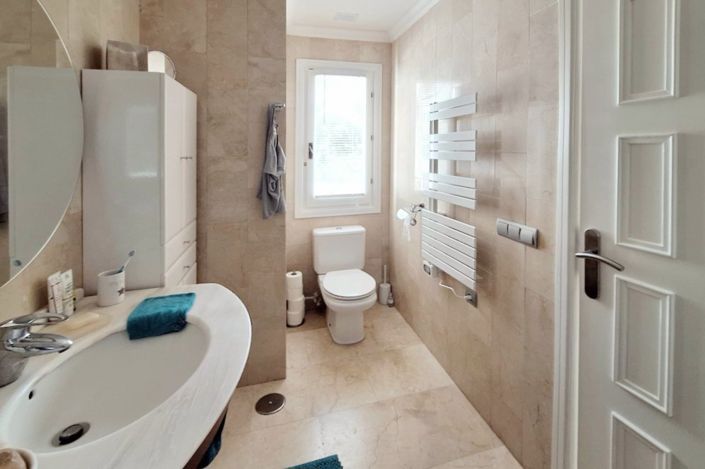 Image No.12-1 Bed Penthouse for sale