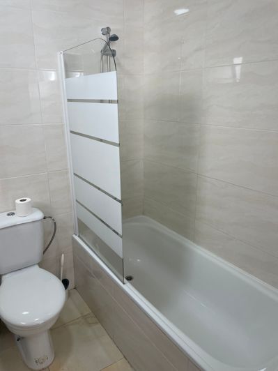 Image No.17-11 Bed Property for sale