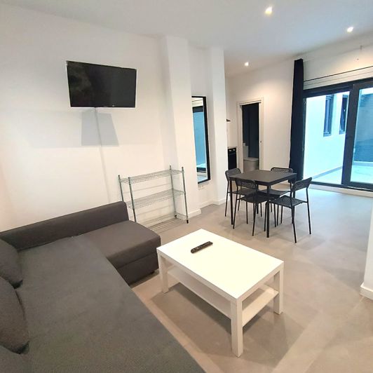 Image No.23-11 Bed Property for sale