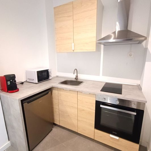 Image No.7-11 Bed Property for sale