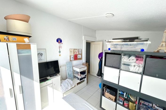 Image No.18-4 Bed Townhouse for sale