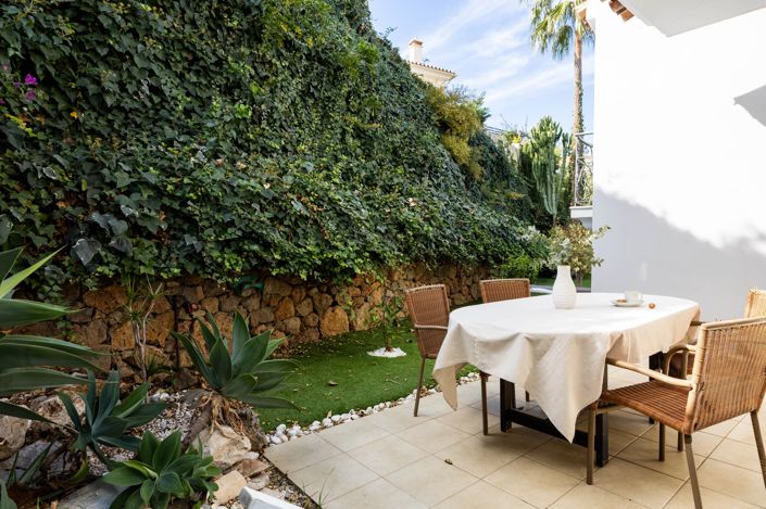 Image No.13-6 Bed House for sale