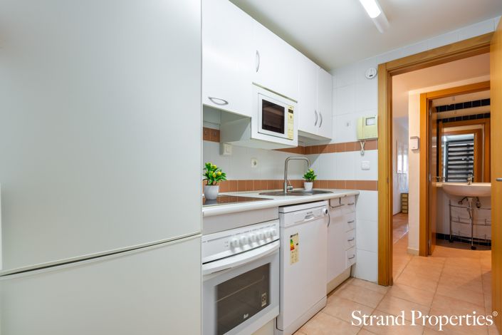 Image No.10-2 Bed House for sale