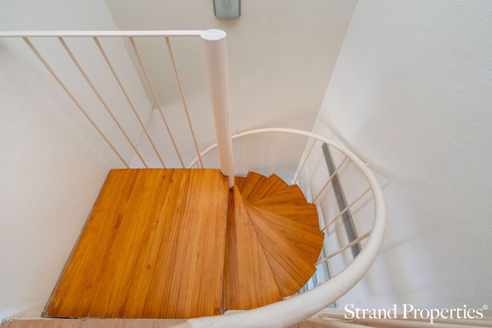 Image No.30-2 Bed House for sale