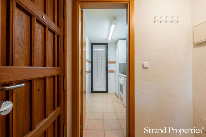 Image No.7-2 Bed House for sale