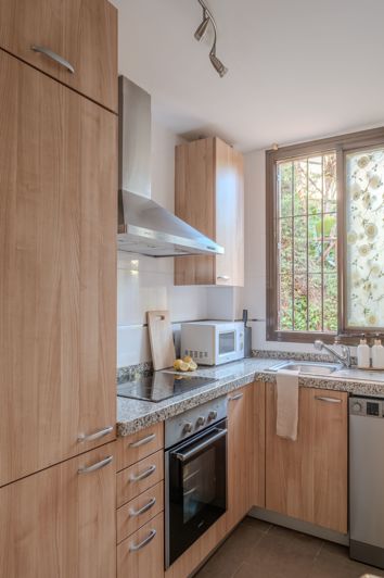 Image No.12-2 Bed Apartment for sale