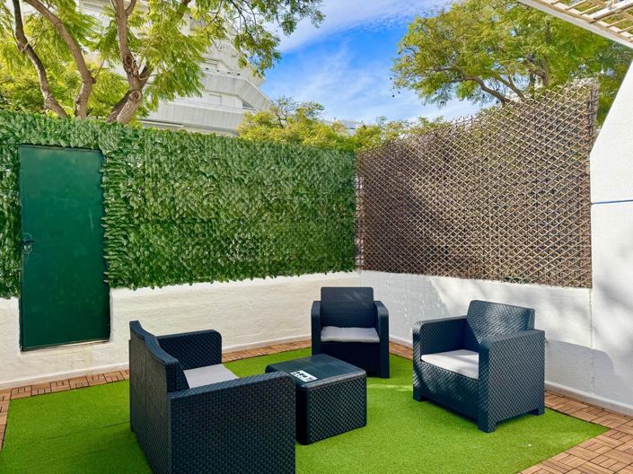 Image No.17-3 Bed House for sale