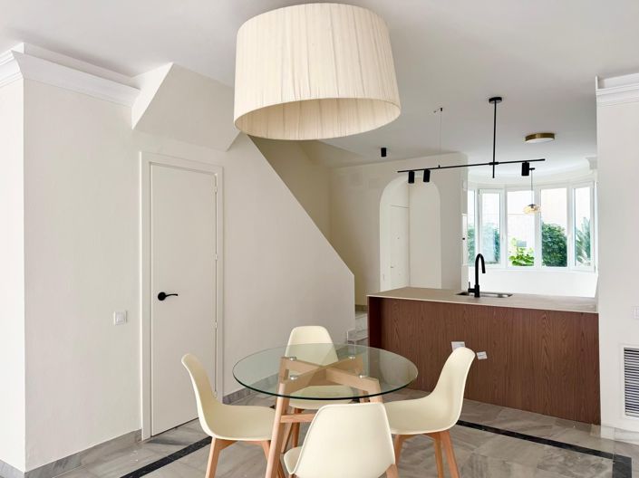 Image No.25-3 Bed House for sale